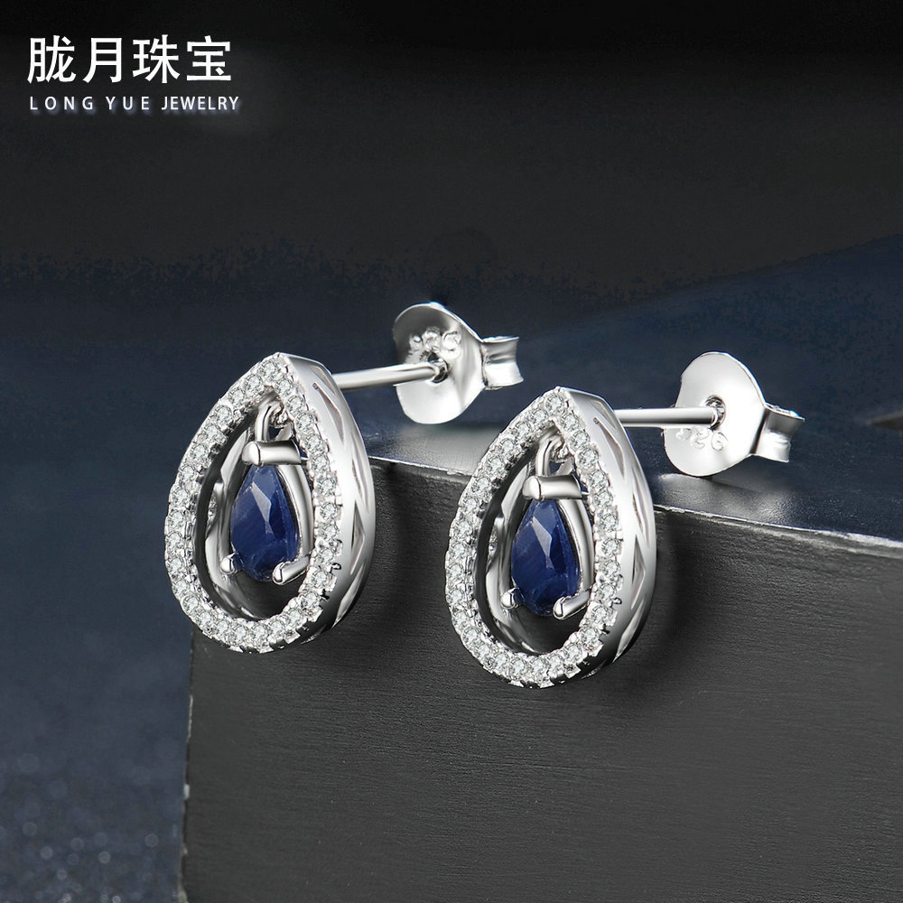 S925純銀鑲嵌天然黑藍寶石耳釘 跨境貨源，工廠直供的珠寶批發(fā)新機遇